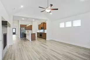 239 Tallgrass Dr, Lavon, TX 75166 - Photo 3