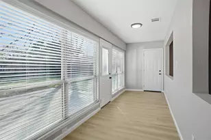 7212 Marilyn Ln, North Richland Hills, TX 76180 - Photo 13