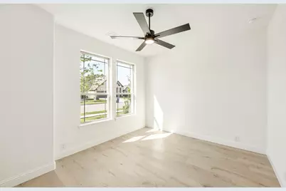 305 Bowrider Lane, Granbury, TX 76049 - Photo 5