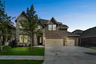 305 Bowrider Ln, Granbury, TX 76049 - Photo 1