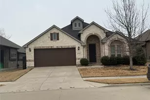 1521 Yellowthroat Dr, Little Elm, TX 75068 - Photo 1