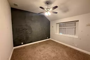 1521 Yellowthroat Dr, Little Elm, TX 75068 - Photo 11