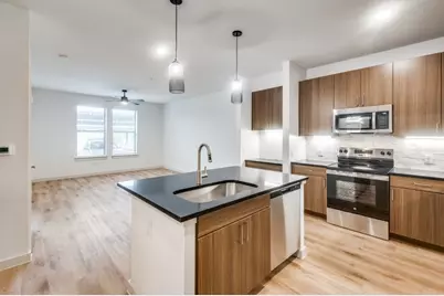 512 N Ewing Avenue #313, Dallas, TX 75203 - Photo 1