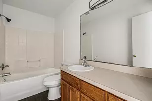 1307 Lynnwood Dr, Cleburne, TX 76033 - Photo 19