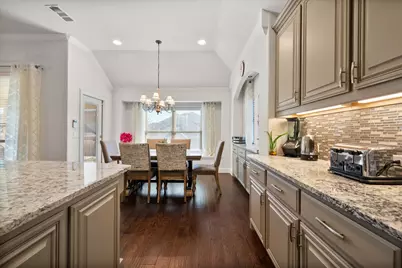 1105 Foxtail Drive, Mansfield, TX 76063 - Photo 7