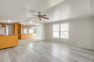 1021 Tanglewood Dr, Alvarado, TX 76009 - Photo 3