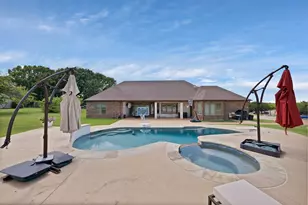 11360 County Rd 1015, Crowley, TX 76036 - Photo 35