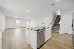 905 Abalone Ave, Haslet, TX 76052 - Photo 9