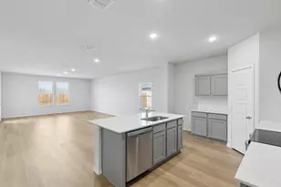 901 Abalone Ave, Haslet, TX 76052 - Photo 9