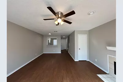 7425 Kingswood Drive, Fort Worth, TX 76133 - Photo 9