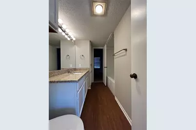 7425 Kingswood Drive, Fort Worth, TX 76133 - Photo 13