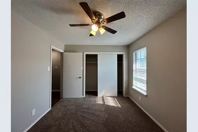 7425 Kingswood Drive, Fort Worth, TX 76133 - Photo 11