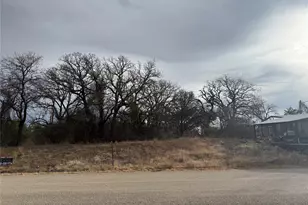 5905 Arrowhead Dr, Granbury, TX 76048 - Photo 1