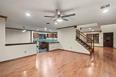 7201 Chambers Creek Lane, Arlington, TX 76002 - Photo 9