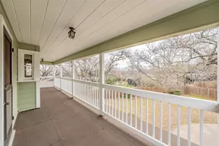 5917 Jacqueline Rd, Fort Worth, TX 76112 - Photo 9