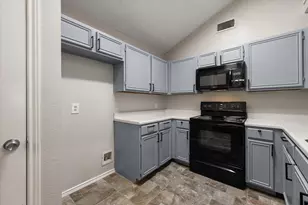 3624 Riverhead Dr, Arlington, TX 76015 - Photo 11