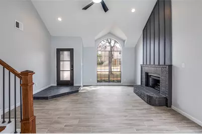 4645 Cherokee Path, Carrollton, TX 75010 - Photo 9