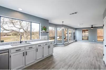 4645 Cherokee Path, Carrollton, TX 75010 - Photo 11