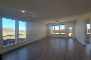4457 Lyreleaf Dr, Crowley, TX 76036 - Photo 9