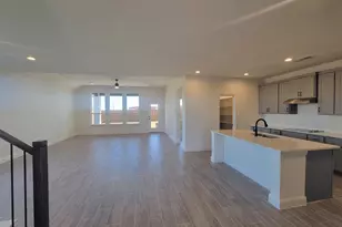 4457 Lyreleaf Dr, Crowley, TX 76036 - Photo 3