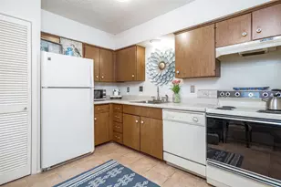 4203 Avondale Ave, Dallas, TX 75219 - Photo 19