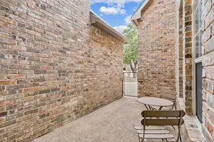 1713 Briaroaks Dr, Flower Mound, TX 75028 - Photo 39