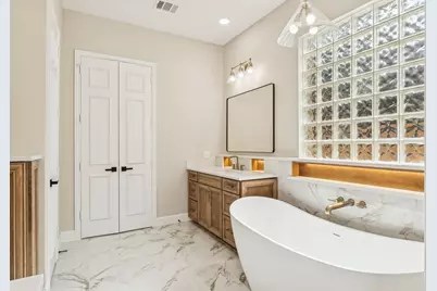 1713 Briaroaks Drive, Flower Mound, TX 75028 - Photo 21