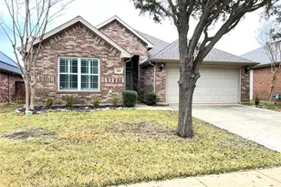 505 Maverick Dr, Lake Dallas, TX 75065 - Photo 1