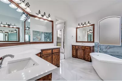 10009 Allen Mill Court, Fort Worth, TX 76135 - Photo 15