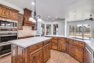 10009 Allen Mill Ct, Fort Worth, TX 76135 - Photo 25