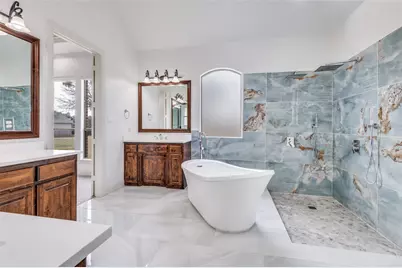 10009 Allen Mill Court, Fort Worth, TX 76135 - Photo 11