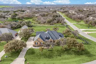 10009 Allen Mill Ct, Fort Worth, TX 76135 - Photo 39