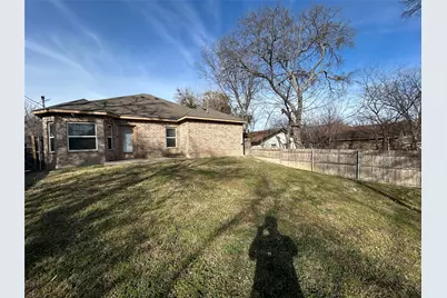 8225 Richard Street, White Settlement, TX 76108 - Photo 19