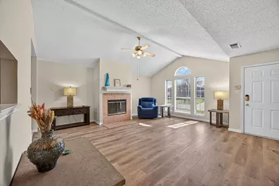 1929 Overland Street, Fort Worth, TX 76131 - Photo 3