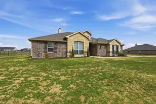 6472 County Rd 913, Godley, TX 76044 - Photo 3