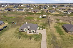 6472 County Rd 913, Godley, TX 76044 - Photo 35