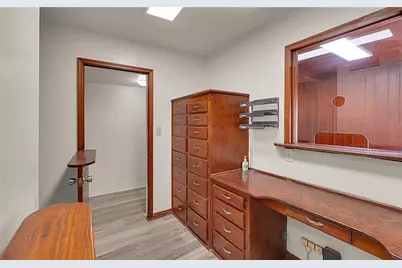 202 N Avenue G, Clifton, TX 76634 - Photo 9