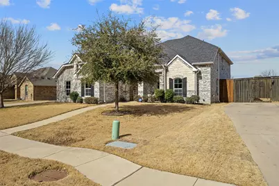 211 Debbie Way, Red Oak, TX 75154 - Photo 3