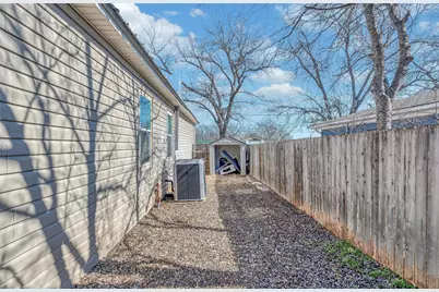 603 S Avenue G, Clifton, TX 76634 - Photo 19