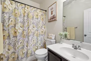 921 John Kennedy Dr, Saginaw, TX 76179 - Photo 5