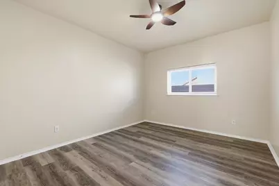 921 John Kennedy Drive, Saginaw, TX 76179 - Photo 7