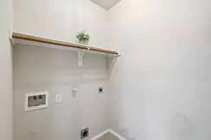 921 John Kennedy Dr, Saginaw, TX 76179 - Photo 15