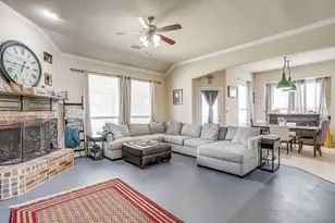 132 Creekwood Ranch Rd, Azle, TX 76020 - Photo 7