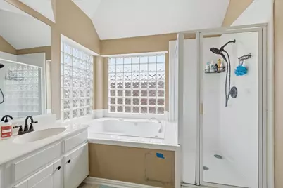 9436 Ponderosa Trail, Irving, TX 75063 - Photo 23