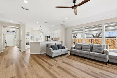 9436 Ponderosa Trail, Irving, TX 75063 - Photo 17