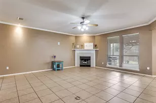 221 Rose Ave, Cleburne, TX 76033 - Photo 9