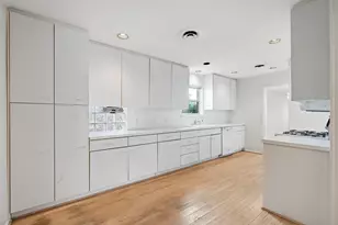 10236 Mapleridge Dr, Dallas, TX 75238 - Photo 7