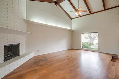 4055 Glenavon Court, Fort Worth, TX 76109 - Photo 7