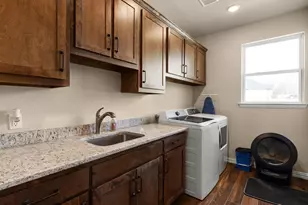 3021 Alvin Ct, Cleburne, TX 76031 - Photo 19