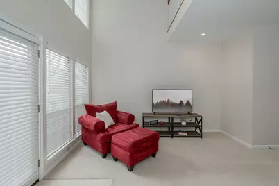 9910 Royal Lane #1101, Dallas, TX 75231 - Photo 11